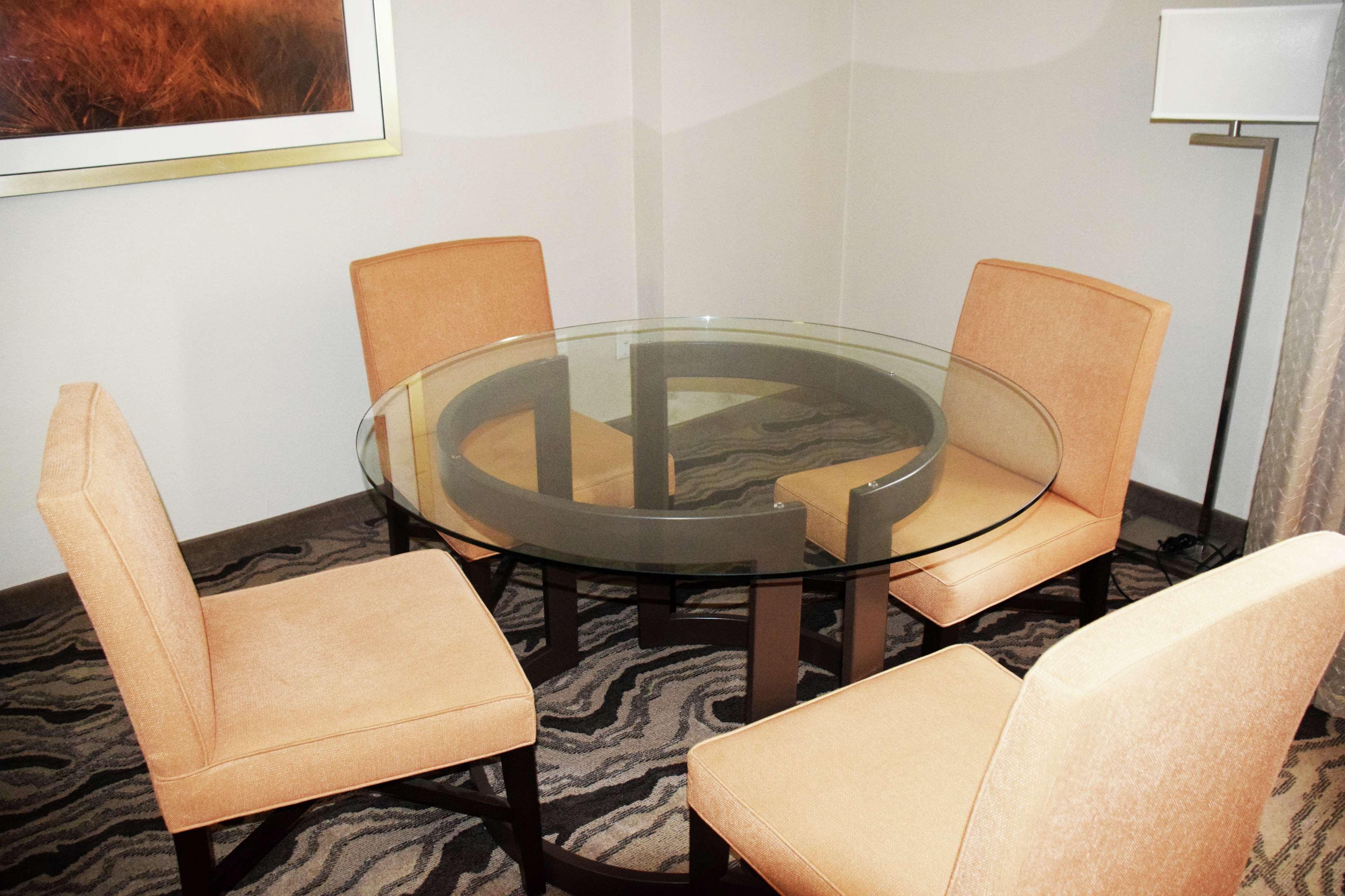 Doubletree By Hilton Montgomery Downtown Extérieur photo