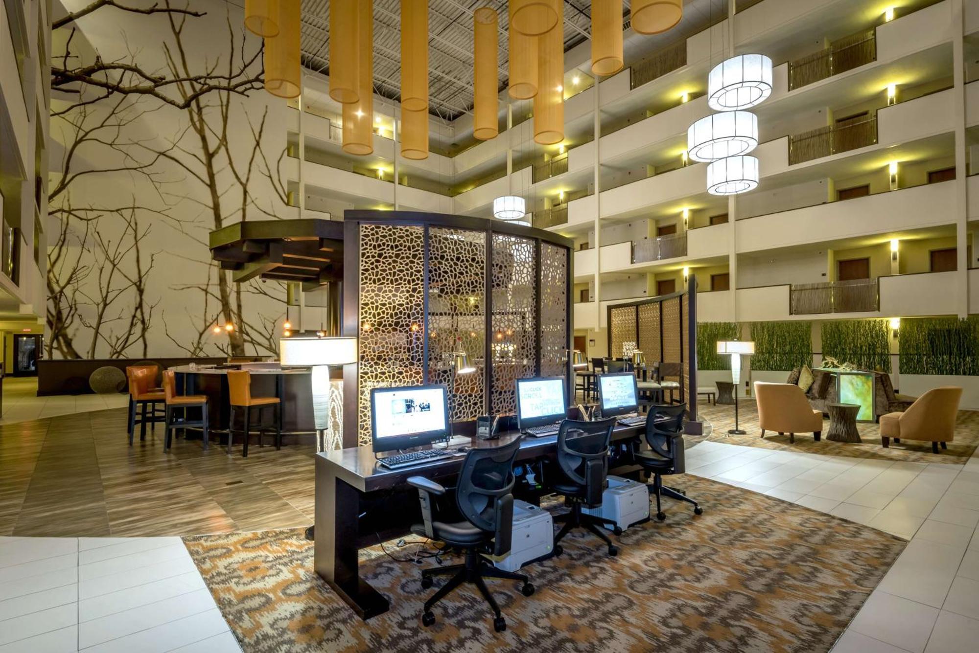 Doubletree By Hilton Montgomery Downtown Extérieur photo