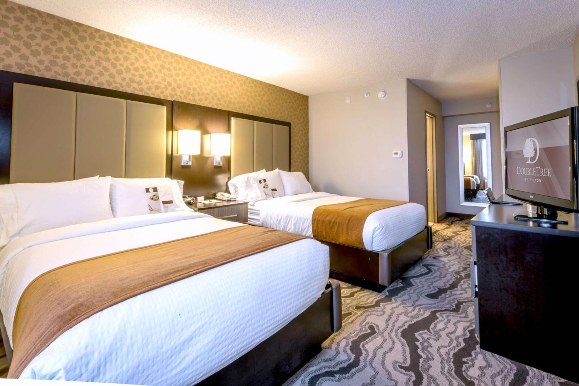 Doubletree By Hilton Montgomery Downtown Extérieur photo