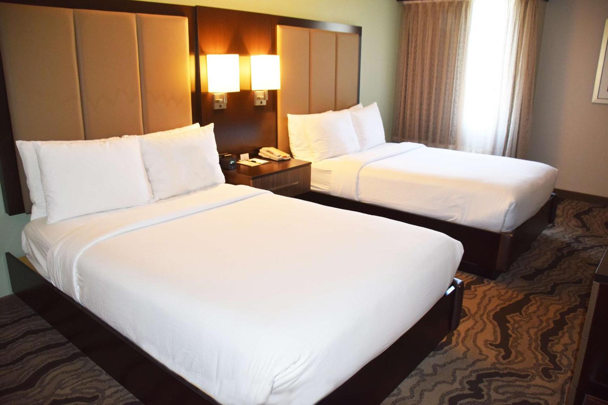 Doubletree By Hilton Montgomery Downtown Extérieur photo