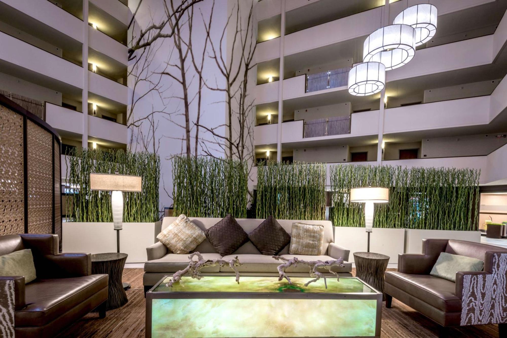 Doubletree By Hilton Montgomery Downtown Extérieur photo