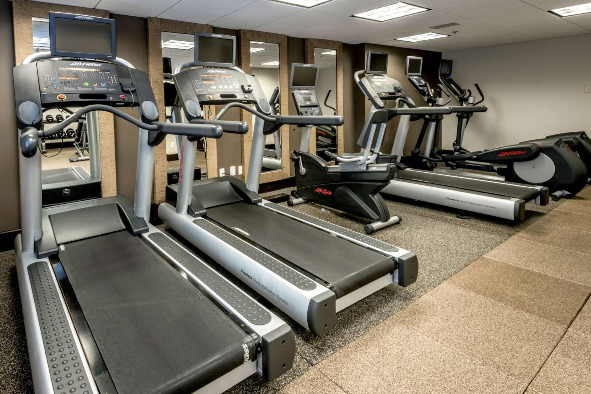 Doubletree By Hilton Montgomery Downtown Extérieur photo
